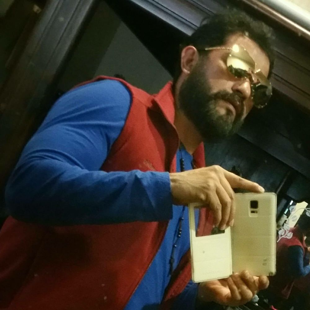 Meet your Posher, Miguel angel